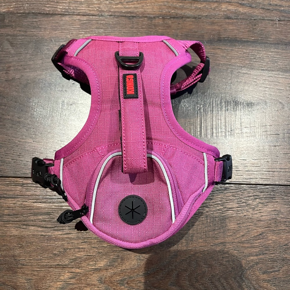 Kong Dog harness EUC size Small